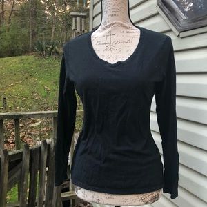 Hanes | Black Long Sleeve Top